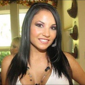 Meet your Posher, Yvonne